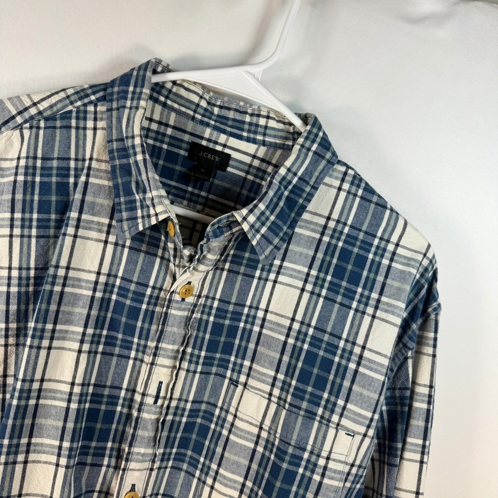 J.Crew Mens XL Blue White Plaid Long Sleeve Button Down Shirt Single Pocket